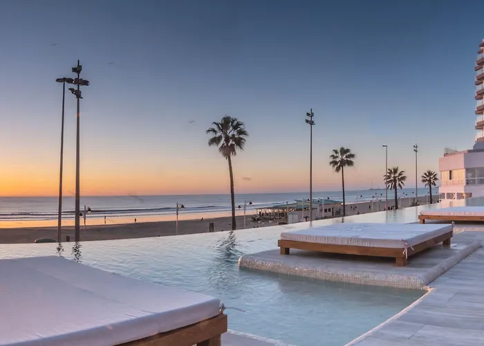 Cadiz Bahia By Qhotels photo